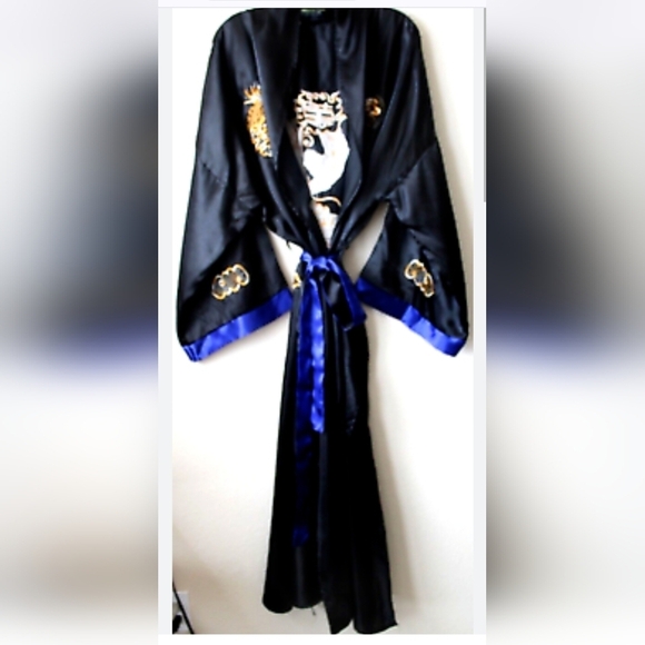 Underwraps Black Kimono with Gold Details - Picture 2 of 10